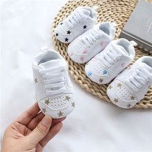 Load image into Gallery viewer, Baby Shoes Letter Printed Soft Bottom Footwear Heart-shaped 0-18M Newborn First Walker