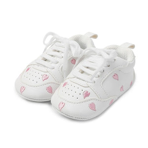 Baby Shoes Letter Printed Soft Bottom Footwear Heart-shaped 0-18M Newborn First Walker