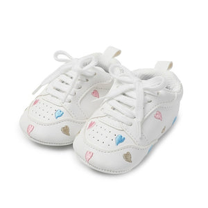 Baby Shoes Letter Printed Soft Bottom Footwear Heart-shaped 0-18M Newborn First Walker