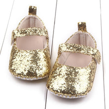 Load image into Gallery viewer, New Baby Girl Shoes Lace PU Leather Princess Baby Crown Shoes First Walkers Newborn Moccasins For Girls