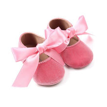 Load image into Gallery viewer, New Baby Girl Shoes Lace PU Leather Princess Baby Crown Shoes First Walkers Newborn Moccasins For Girls